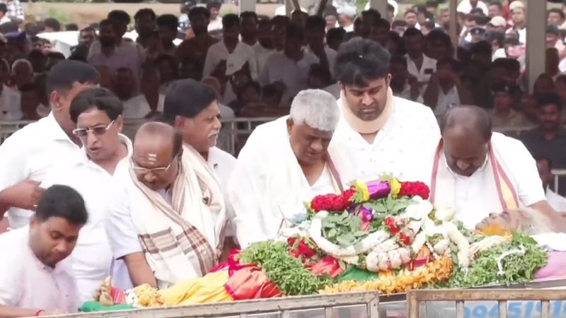 Chennamma's Funeral (1)