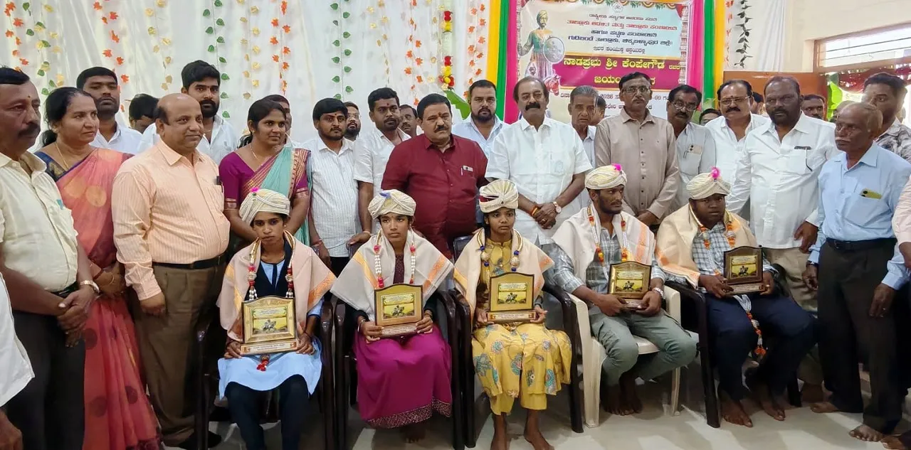 MLA S N Subbareddy: ಮಹನೀಯರ ಜಯಂತಿಗಳು ಆಚರಣೆ ಮಾತ್ರ ಸೀಮಿತವಾಗಬಾರದು, ಅವರ ಆದರ್ಶಗಳನ್ನು ಪಾಲನೆ ಮಾಡುವಂತಾಗಬೇಕು : ಶಾಸಕ ಸುಬ್ಬಾರೆಡ್ಡಿ