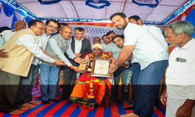 ರುದ್ರರಾಧ್ಯರಿಗೆ ಕರ್ನಾಟಕ ರತ್ನ ಪ್ರಶಸ್ತಿ ಪ್ರದಾನ