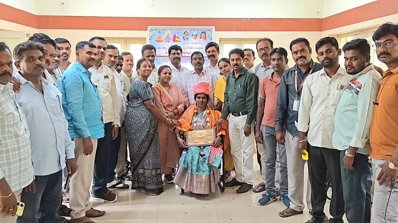 Chinthamani  News: ಎಸ್‌ಸಿ/ಎಸ್‌ಟಿ ನೌಕರರ ಮೇಲಿನ ದೌರ್ಜನ್ಯ ಮುಂದುವರಿದರೆ ತಾಲೂಕು ಕಚೇರಿ ಮುಂದೆ ಪ್ರತಿಭಟನೆ: ಎಸ್‌ ಪ್ರದೀಪ್‌ ಎಚ್ಚರಿಕೆ