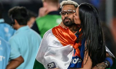 ರಾಷ್ಟ್ರಧ್ವಜಕ್ಕೆ ಅವಮಾನ; ಹಾರ್ದಿಕ್ ಪಾಂಡ್ಯ ವಿರುದ್ಧ ದೂರು ದಾಖಲು