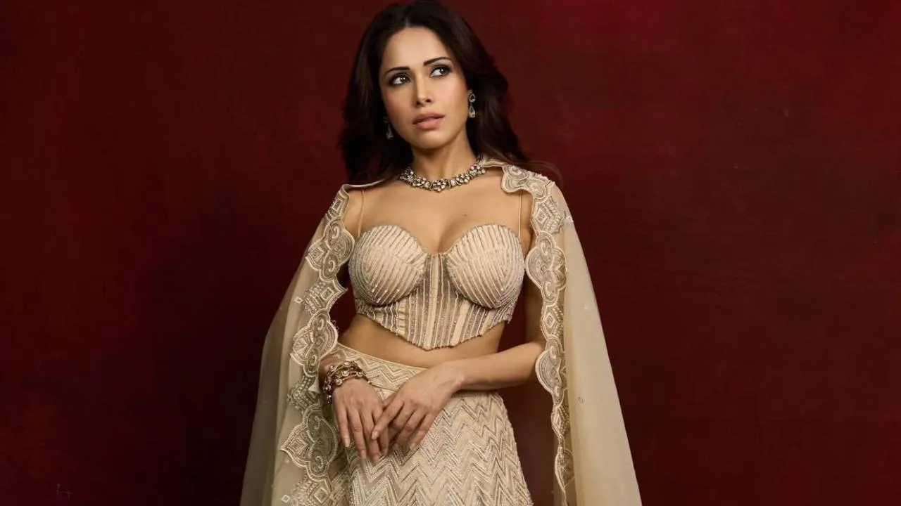 Summer Fashion 2026: ಬೇಸಿಗೆಯ ವೆಡ್ಡಿಂಗ್‌ ಫ್ಯಾಷನ್‌ನಲ್ಲಿ ಬಂತು ಕಾರ್ಸೆಟ್‌ ಬ್ಲೌಸ್‌ ಲೆಹೆಂಗಾ! - Image 3