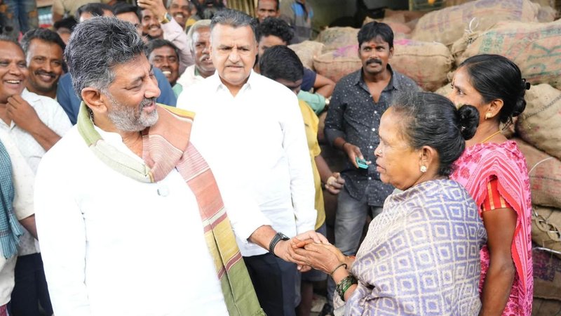 DK Shivakumar (12)