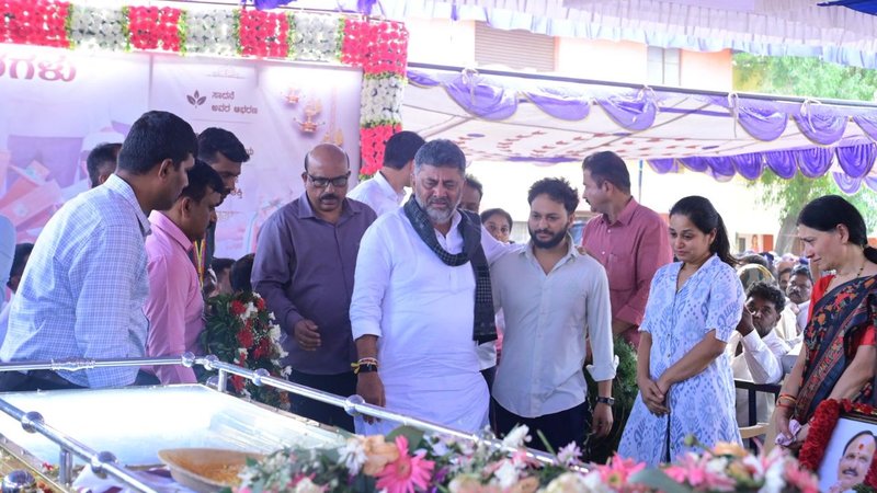 DK Shivakumar (1)