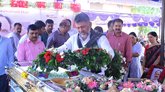 ಡಿ.ಸುಧಾಕರ್ ಅಂತಿಮ ದರ್ಶನದ ವೇಳೆ ಬಿಕ್ಕಿ ಬಿಕ್ಕಿ ಅತ್ತ ಡಿಸಿಎಂ ಡಿಕೆಶಿ