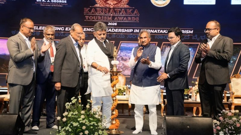 DK Shivakumar (34)