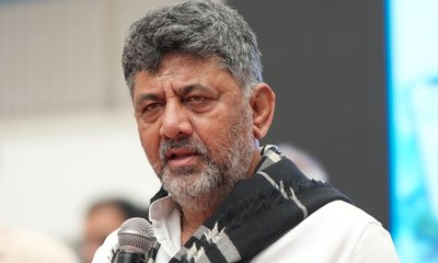 ಜನರಿಗೆ ತೊಂದ್ರೆ ಆಗಬಾರದೆಂದು ಲೋಕಭವನದಲ್ಲಿ ಪ್ರಮಾಣ ವಚನ