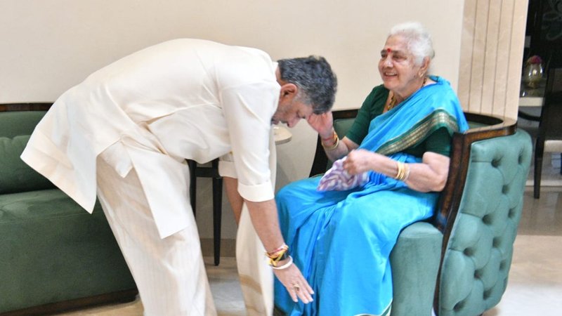DK Shivakumar (87)