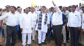 ರೈತರ ಹಿತ ಕಾಪಾಡಿ ಎತ್ತಿನಹೊಳೆ ನೀರನ್ನು ತೆಗೆದುಕೊಂಡು ಹೋಗುತ್ತೇವೆ: ಡಿಕೆಶಿ