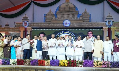 ತುಮಕೂರು ಜಿಲ್ಲೆಯ ಸಮಗ್ರ ಅಭಿವೃದ್ಧಿಗೆ ನಮ್ಮ ಸರ್ಕಾರ ಬದ್ಧ: ಡಿಕೆಶಿ