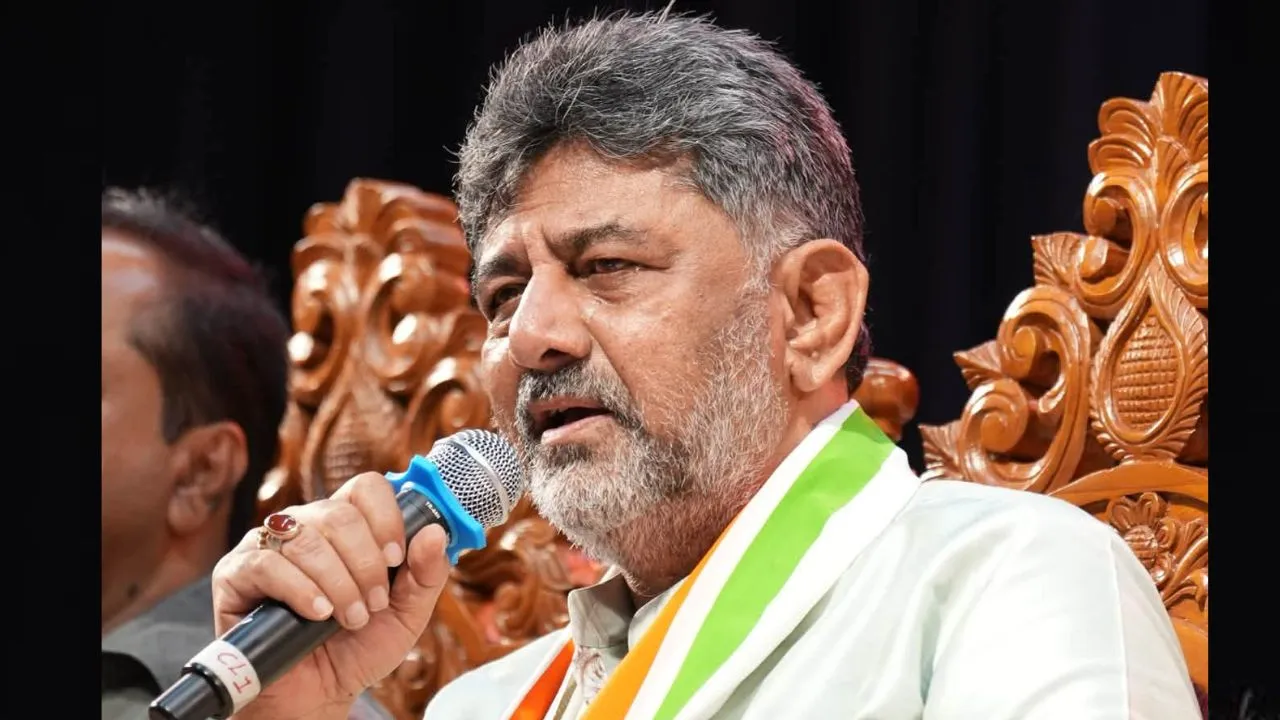 Karnataka Cabinet Expansion: ರಾಜೀನಾಮೆ ನೀಡಿದ್ರೆ ಕ್ಷಣದಲ್ಲಿ ಅಂಗೀಕಾರ; ಅತೃಪ್ತ ಶಾಸಕರಿಗೆ ಸಿಎಂ ಡಿಕೆಶಿ ಎಚ್ಚರಿಕೆ