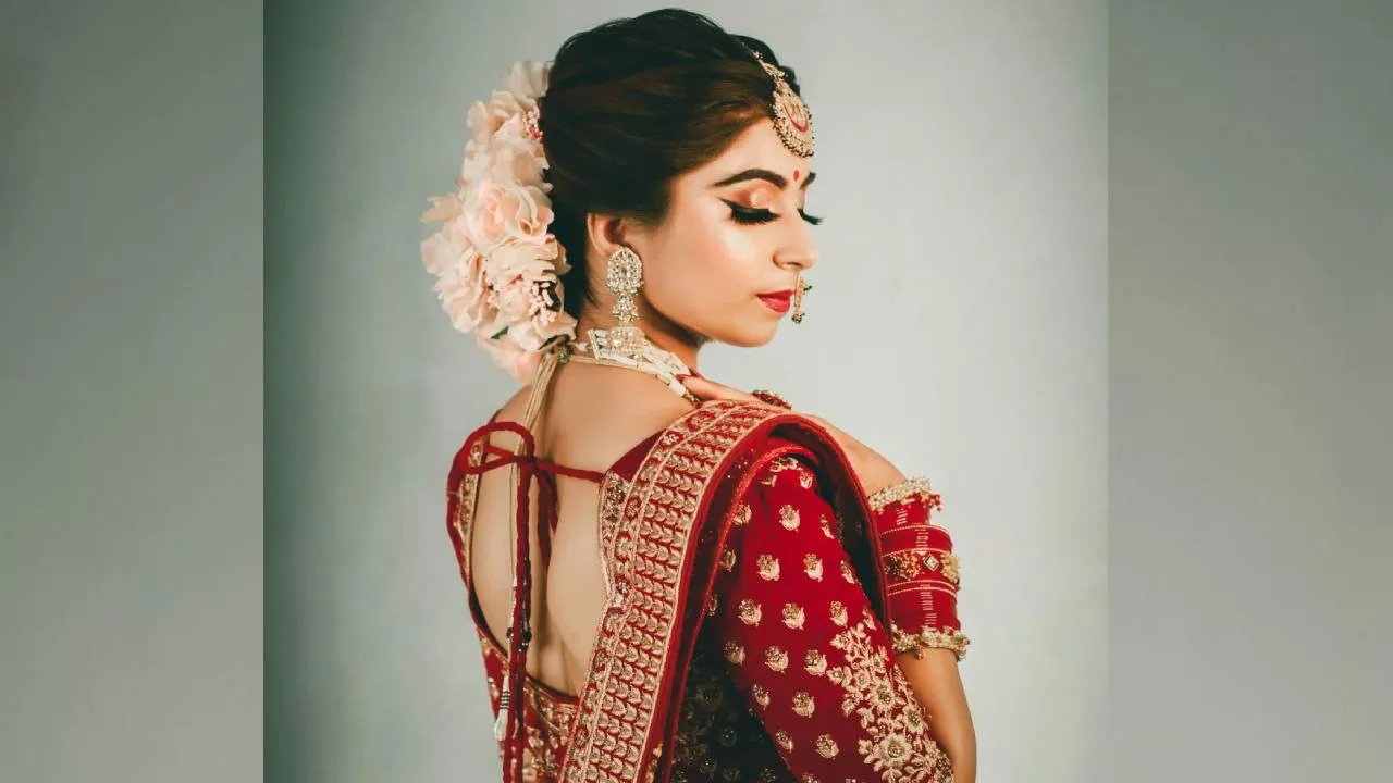 Dasara Fashion 2025: ದಸರಾ ಹಬ್ಬದ ಟ್ರೆಡಿಷನಲ್ ಲುಕ್‌ಗೆ ಇಲ್ಲಿದೆ ಒಂದಿಷ್ಟು ಐಡಿಯಾ - Image 4