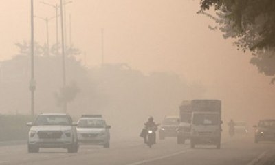 ಹಳೆಯ ಕಾರುಗಳಿಗೆ ದೆಹಲಿ ಪ್ರವೇಶ ನಿಷೇಧ;PUC ಪ್ರಮಾಣ ಪತ್ರ ಇದ್ದರಷ್ಟೇ ಇಂಧನ