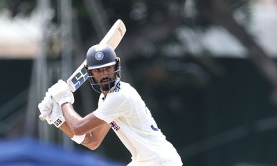 IND vs SL: ಚೊಚ್ಚಲ ಟೆಸ್ಟ್‌ ಶತಕ ಸಿಡಿಸಿದ ಬಗ್ಗೆ ಪಡಿಕ್ಕಲ್‌ ಹೇಳಿದ್ದೇನು?