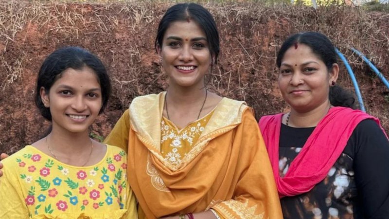 Dhanraj Achar and Gauthami Jadav (4)