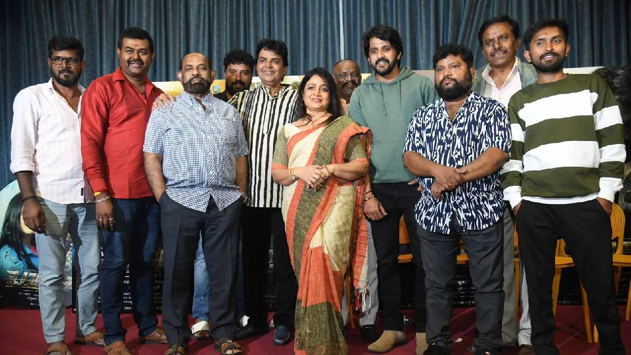 Bullet Kannada Movie: ಬಿಗ್‌ಬಾಸ್‌ನಿಂದ ಹೊರಬಂದ ಮೇಲೆ ಸಿಕ್ಕಾಪಟ್ಟೆ ಬ್ಯುಸಿಯಾದ ಧರ್ಮ ಕೀರ್ತಿರಾಜ್‌; ಬಹುಭಾಷಾ ನಟನ ಚಿತ್ರದಲ್ಲಿ ಸಿಕ್ತು ಚಾನ್ಸ್‌ - Image 1