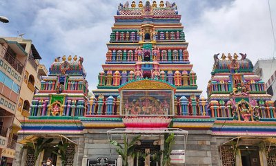 ಕರಗ ಖ್ಯಾತಿಯ ಧರ್ಮರಾಯ ಸ್ವಾಮಿ ದೇವಾಲಯದಲ್ಲಿ ಚಿನ್ನ ಕಳವು, ಅಧಿಕಾರಿ ಅಮಾನತು