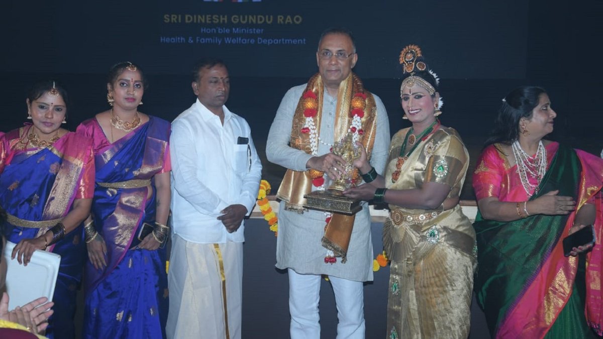 Dinesh G F