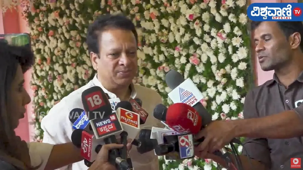 ಇತ್ತೀಚೆಗೆ ಆಕಾಶ್‌ ಸಿನಿಮಾ ನೋಡುವಾಗ ರಮ್ಯಾ ಜೊತೆ ನಾನೂ ಅತ್ತುಬಿಟ್ಟೆ - ಮಹೇಶ್​ ಬಾಬು