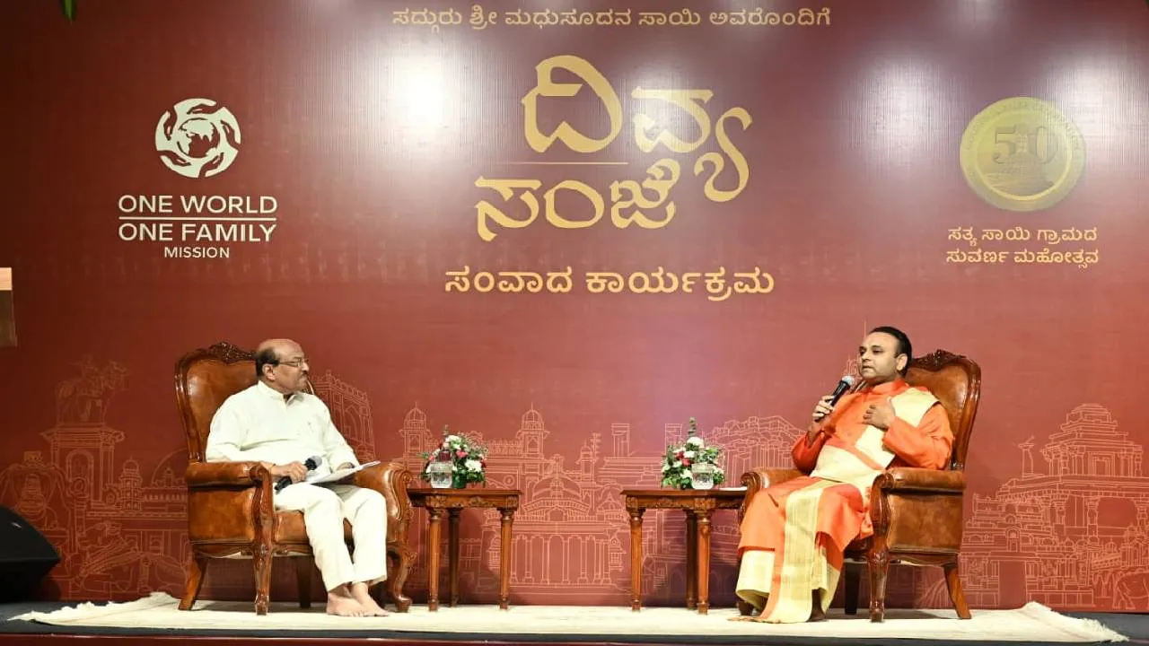 Divya Sanje in Kalaburagi
