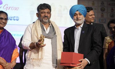 ಮಹಿಳಾ ಉದ್ಯೋಗಿಗಳಿಗೆ ಕಾರ್ಪೊರೇಟ್ ಎನ್‌ಪಿಎಸ್
