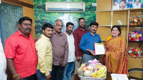 Dr Vishnu Sena Samiti Jayamala