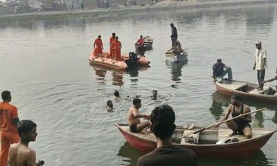 ದುರ್ಗಾ ಮೂರ್ತಿ ವಿಸರ್ಜನೆ ವೇಳೆ ದುರಂತ:  ನಾಲ್ವರ ಸಾವು