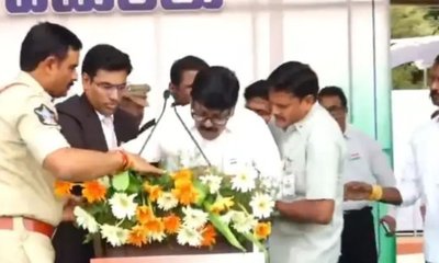 ಭಾಷಣ ಮಾಡುತ್ತಿದ್ದಾಗಲೇ ಕುಸಿದುಬಿದ್ದ ದತ್ತಿ ಸಚಿವ