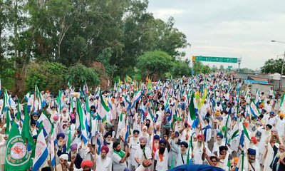 ದೆಹಲಿ ಚಲೋಗೆ ಮತ್ತೆ ಬ್ರೇಕ್; ಶಂಭು ಗಡಿಯಲ್ಲಿ ರೈತರನ್ನು ತಡೆದ ಪೊಲೀಸರು