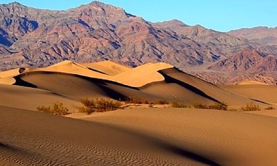ಡೆತ್ ವ್ಯಾಲಿ ಬಳಿ ಹೊತ್ತಿ ಉರಿದ ಅಮೆರಿಕದ ಎಫ್-16 ಫೈಟರ್‌ ಜೆಟ್‌