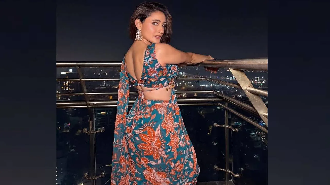 Summer Fashion 2026: ಬೇಸಿಗೆಗೆ ಮರಳಿದ ವೈವಿಧ್ಯಮಯ ಫ್ಲೋರಲ್‌ ಸೀರೆಗಳು - Image 5