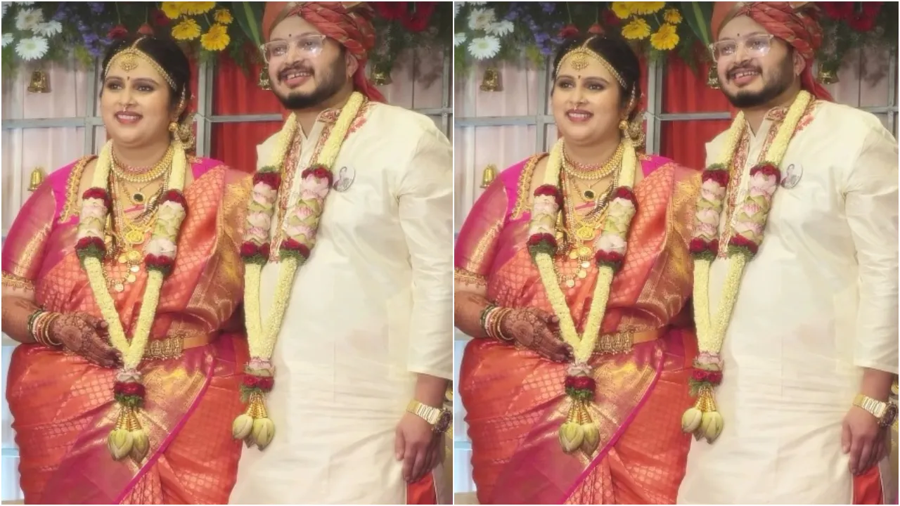 ದಾಂಪತ್ಯ ಬದುಕಿಗೆ ಕಾಲಿಟ್ಟ ʻಬ್ರಹ್ಮಗಂಟುʼ ಸೀರಿಯಲ್‌ ನಟಿ ಗೀತಾ ಭಾರತಿ ಭಟ್;‌ ಇಲ್ಲಿವೆ ಮದುವೆಯ ಫೋಟೋಗಳು - Image 5