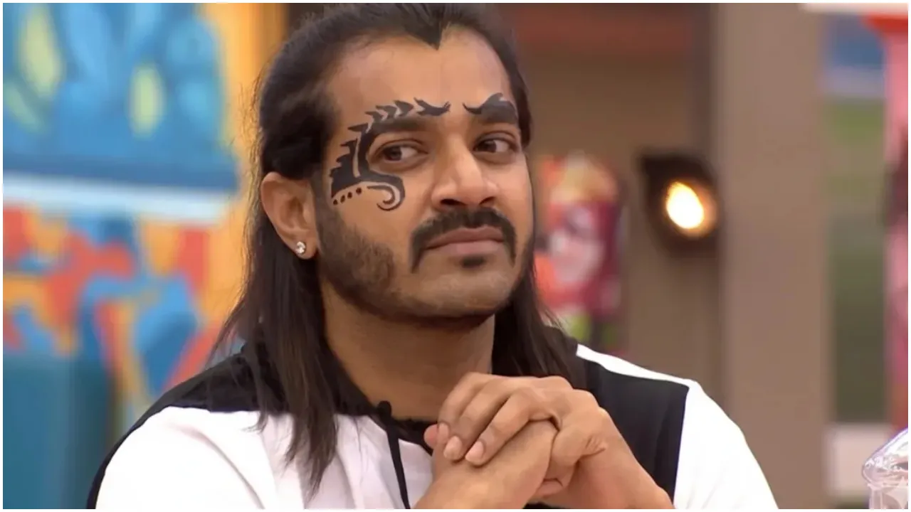 ‌Bigg Boss Kannada 12: ಗಿಲ್ಲಿ ನಟನಿಗೆ ಇನ್‌ಸ್ಟಾಗ್ರಾಮ್‌ನಲ್ಲಿ 1 ಮಿಲಿಯನ್‌ ಫಾಲೋವರ್ಸ್‌! ಮಿಕ್ಕ ಸ್ಪರ್ಧಿಗಳಿಗೆ ಎಷ್ಟಿದ್ದಾರೆ ಬೆಂಬಲಿಗರು? - Image 8