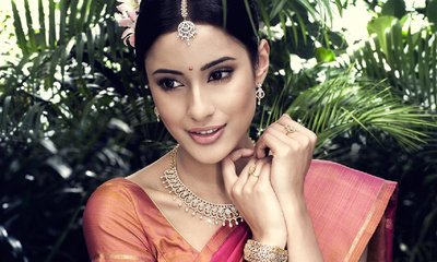 ಚಿನ್ನದ ಬೆಲೆಯಲ್ಲಿ ದಾಖಲೆಯ ಏರಿಕೆ; ಏಕಾಏಕಿ ದರ ಹೆಚ್ಚಳಕ್ಕೆ ಕಾರಣವೇನು?