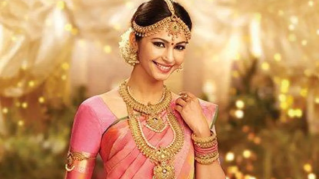 Gold Price Today On 14th March: ಸ್ವರ್ಣ ಪ್ರಿಯರಿಗೆ ಗುಡ್‌ ನ್ಯೂಸ್‌; ಚಿನ್ನದ ದರದಲ್ಲಿ ಭಾರೀ ಇಳಿಕೆ