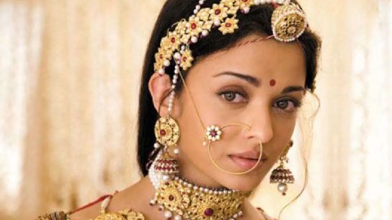 Gold Price Today On 26th April 2026: ಚಿನ್ನದ ದರದಲ್ಲಿಂದು ಯಥಾಸ್ಥಿತಿ; ಬೆಂಗಳೂರಿನಲ್ಲಿ ಬೆಲೆ ಎಷ್ಟಿದೆ?