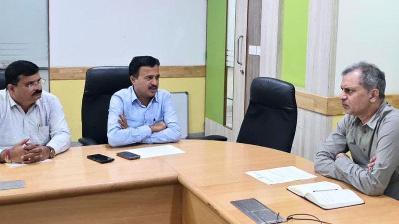 Govt Employees (7)