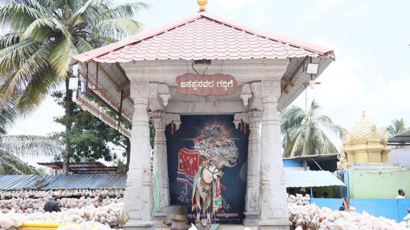Gowdagere Sri Chamundeshwari temple