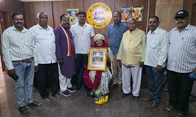 ಗುಬ್ಬಿ ತಹಶೀಲ್ದಾರ್'ರಿಗೆ ನಾಗರೀಕರ ಸನ್ಮಾನ