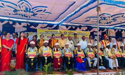 ಅದ್ದೂರಿಯಾಗಿ ಜರುಗಿದ ಕನ್ನಡ ರಾಜ್ಯೋತ್ಸವ