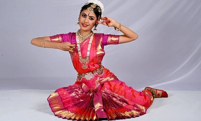 ಉದಯೋನ್ಮುಖ ನೃತ್ಯಕಲಾವಿದೆ ಗುಣಶ್ರೀಯ ‘ನೃತ್ಯ  ವೈಭವ'!.