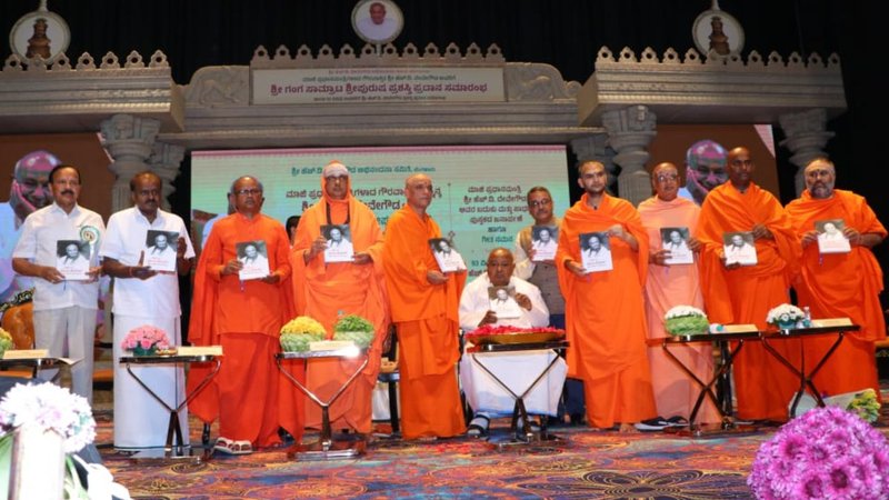 HD Deve gowda (1)