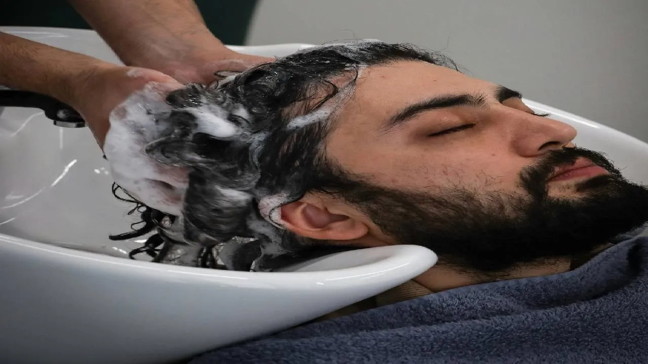 Hair Spa 2026: ಹೇರ್ ಸ್ಪಾ ಬಗ್ಗೆ ನಿಮಗೆ ತಿಳಿದಿರಬೇಕಾದ ಸಂಗತಿಗಳು - Image 3