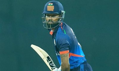 ಒಂದೇ ಓವರ್‌ನಲ್ಲಿ 6 ಸಿಕ್ಸರ್‌ಗಳನ್ನು ತಪ್ಪಿಸಿಕೊಂಡ ಹಾರ್ದಿಕ್‌ ಪಾಂಡ್ಯ