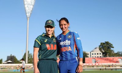 ಮಹಿಳಾ ಕ್ರಿಕೆಟ್‌ನಲ್ಲಿ ವಿಶ್ವ ದಾಖಲೆ ಮುರಿದ ಹರ್ಮನ್‌ಪ್ರೀತ್‌ ಕೌರ್‌!