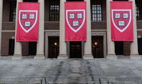 ಸಂಸ್ಕೃತ ಕೋರ್ಸ್ ಪೋಸ್ಟರ್ ವಿವಾದ; ಹಾರ್ವರ್ಡ್ ವಿವಿ ಕ್ಷಮೆಯಾಚನೆ