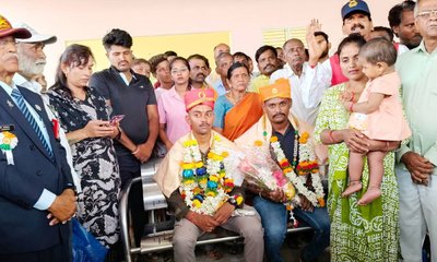 ರಜೆಗೆ ಬಂದಿದ್ದ ಹಾವೇರಿಯ ಇಬ್ಬರು ಯೋಧರು ಮರಳಿ ಕರ್ತವ್ಯಕ್ಕೆ