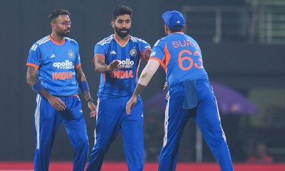 ಟಿ20 ವಿಶ್ವಕಪ್‌ನಲ್ಲಿ ಮೂವರು ಕೀ ಬೌಲರ್‌ಗಳನ್ನು ಆರಿಸಿದ ಚೋಪ್ರಾ!