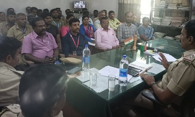 ಮಕ್ಕಳ ರಕ್ಷಣೆಯ ಹೊಣೆಯನ್ನು ಚಾಲಕರು, ಶಾಲಾ ಮುಖ್ಯಸ್ಥರು ಹೊರಬೇಕು