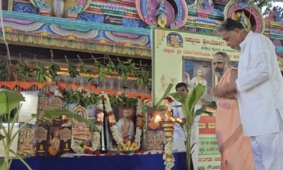 ಅಮರನಾರೇಯಣ ಶತಕವು ಆಧ್ಯಾತ್ಮಿಕ ಮಾರ್ಗದರ್ಶಕವಾಗಿದೆ
